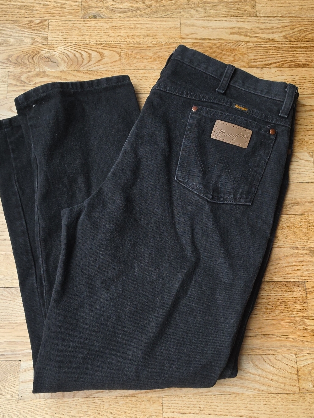 (38×32) Wrangler Men's Black Straight-Leg Jeans Western Ranch Rodeo Classic Farm